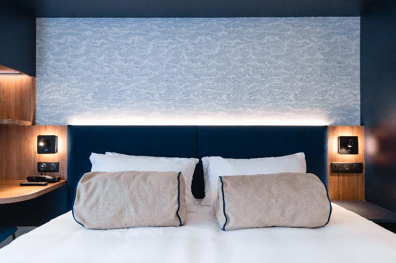 スーペリアールーム, Bleu De Grenelle Tour Eiffel