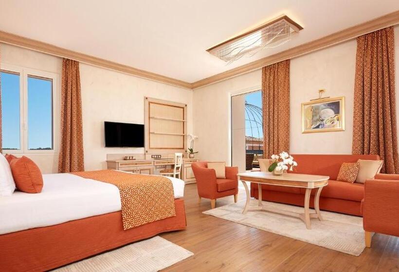 테라스 스위트, Airelles Château De La Messardière