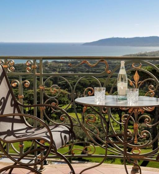 수피리어 룸 바다 전망, Airelles Château De La Messardière