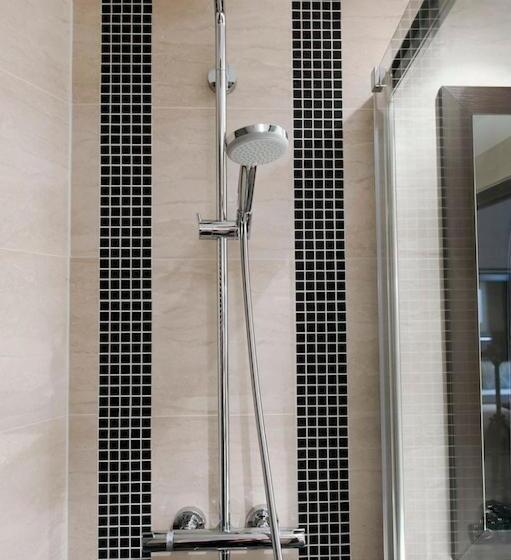 スーペリアトリプルルーム, Choiseul Opera