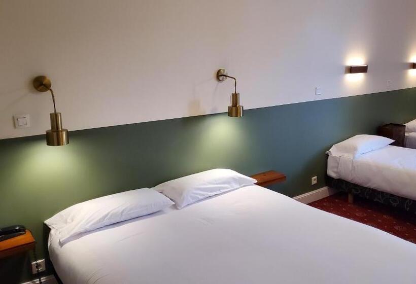 4인용 스탠다드 룸, Grand Hôtel De La Poste
