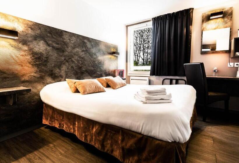 غرفة قياسية, Logis Hotel Lons Le Saunier   Restaurant Le Grill