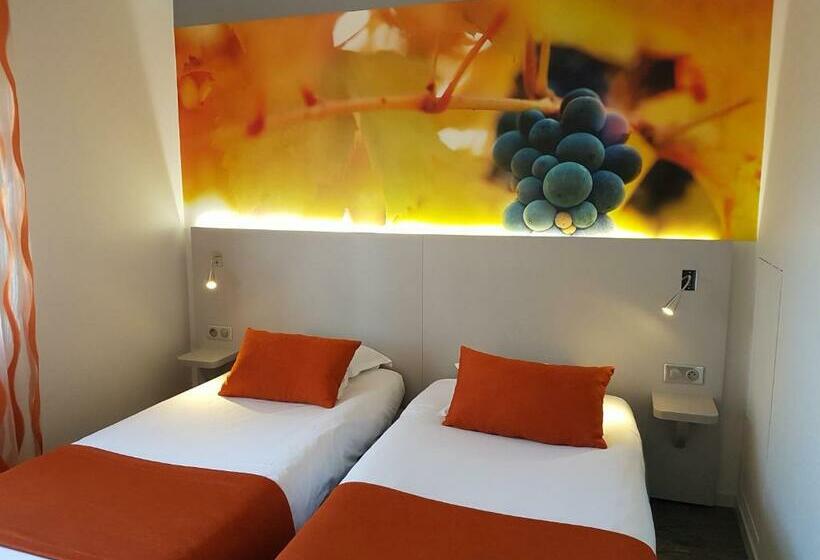 Номер Стандарт, Logis Hotel L Escargotière Dijon Sud Chenove