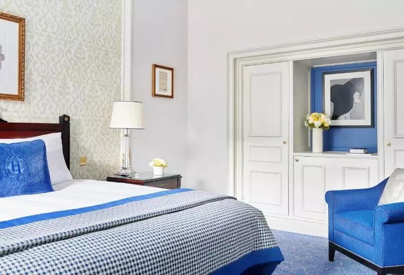 Chambre Club, Intercontinental Paris Le Grand, An Ihg