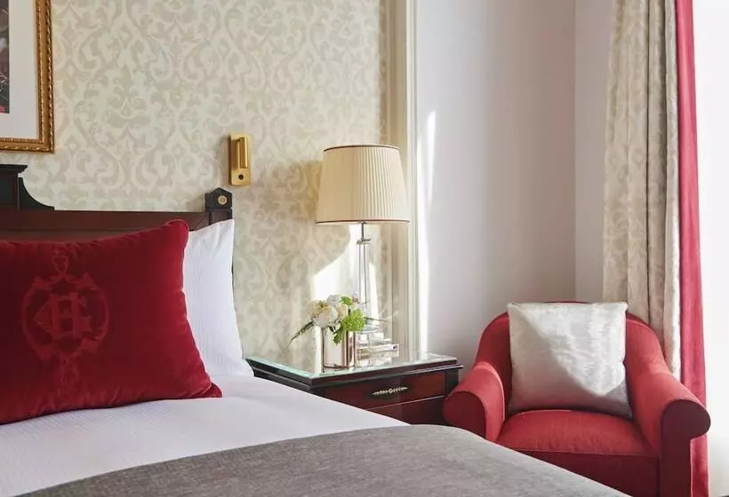 Classic room with balcony, Intercontinental Paris Le Grand, An Ihg