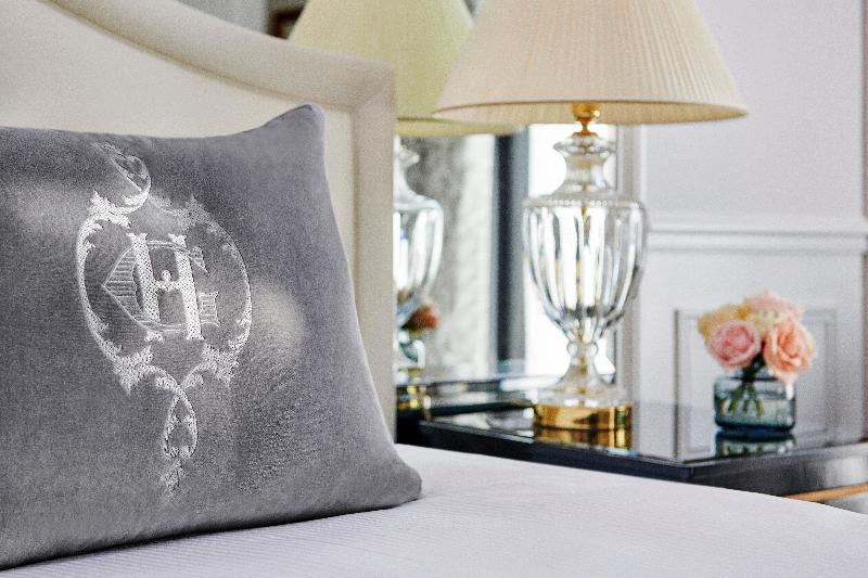 Junior Suite Lit King Size, Intercontinental Paris Le Grand, An Ihg