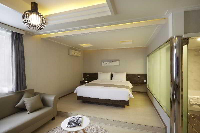 ジュニアスイート, Intercontinental Paris Le Grand, An Ihg