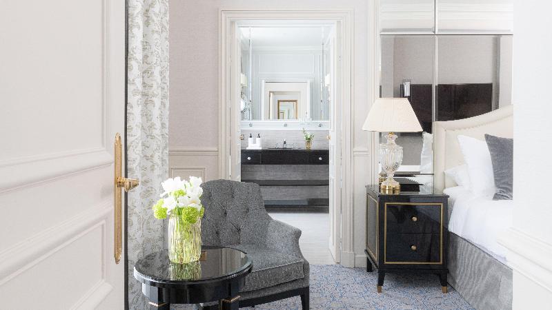 キングサイズベッドのスイートルーム, Intercontinental Paris Le Grand, An Ihg