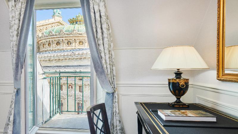 Suite Lit King, Intercontinental Paris Le Grand, An Ihg