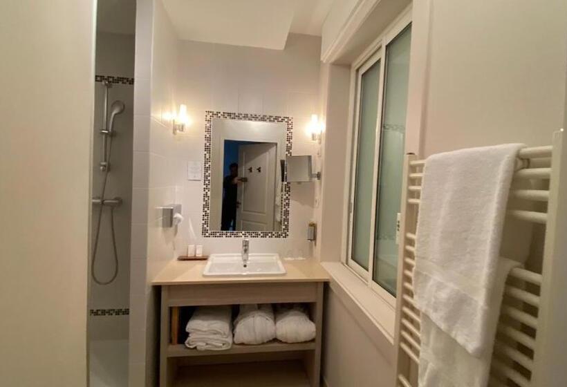 俱乐部房间, Hôtel Et Résidence La Réserve