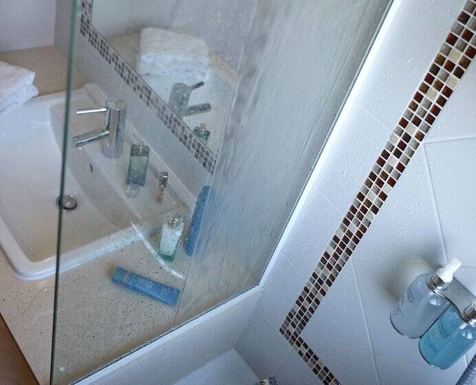 家庭间, Hôtel Et Résidence La Réserve