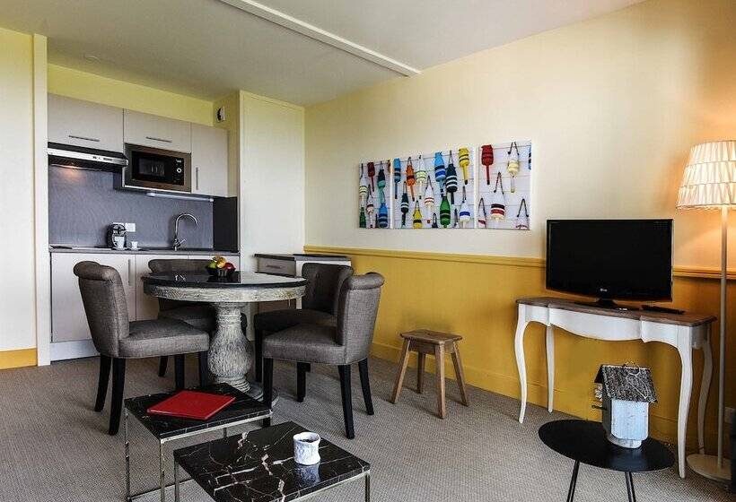 家庭公寓, Hôtel Et Résidence La Réserve