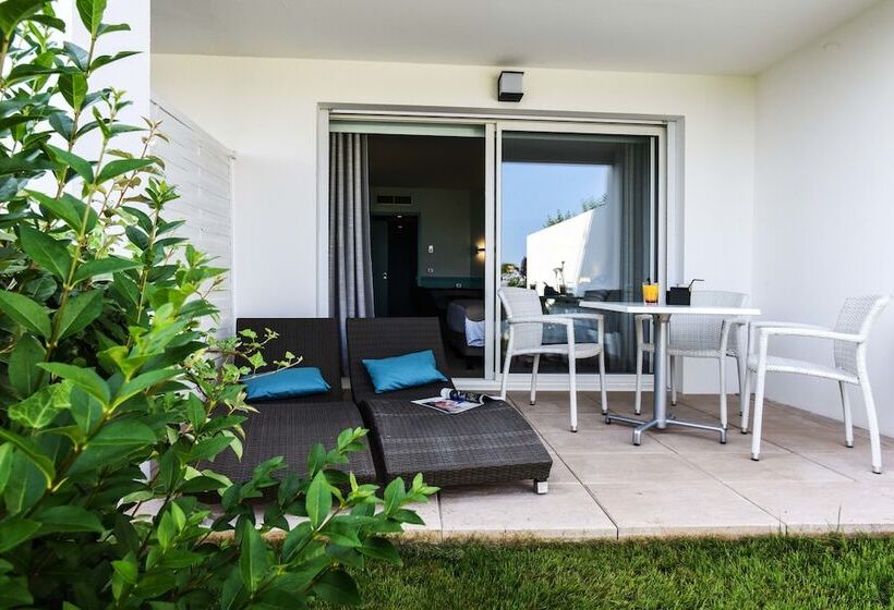 标准工作室, Hôtel Et Résidence La Réserve