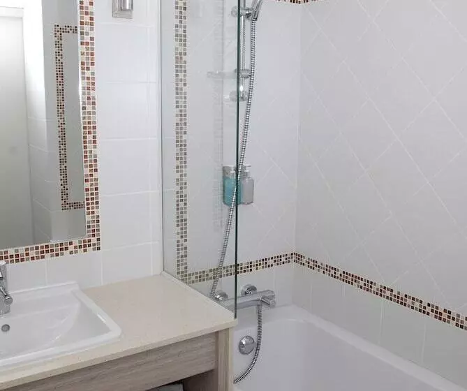 اتاق استاندارد, Hôtel Et Résidence La Réserve
