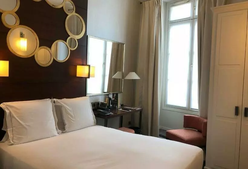 スーペリアールーム, Le Senat