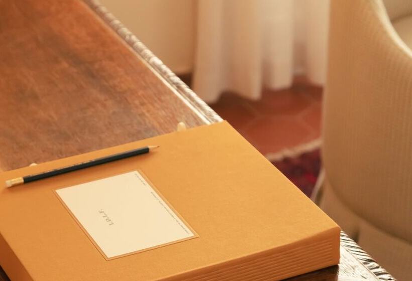 デラックススイート, La Ponche