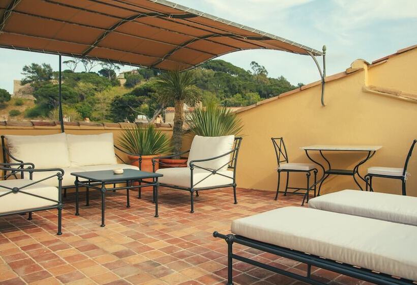 シティビューのデラックスルーム, La Ponche