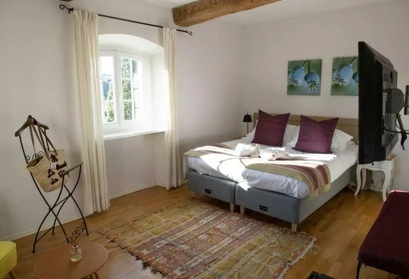 スタンダードルーム, Le Manoir De L étang