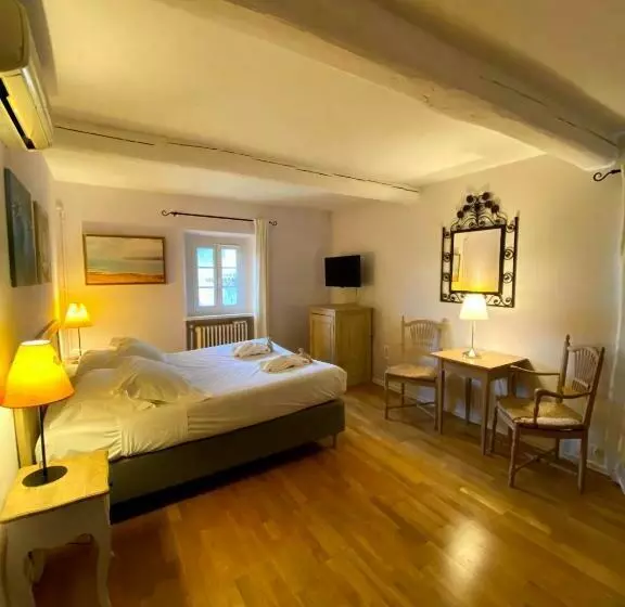 デラックスルーム, Le Manoir De L étang