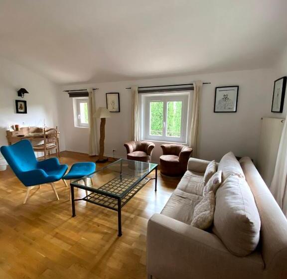 סוויטת ג'וניור, Le Manoir De L étang