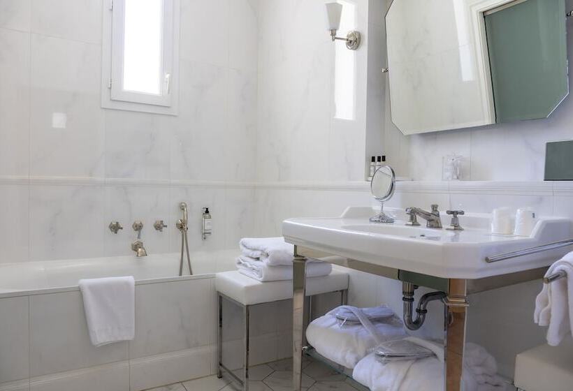 スタンダードルーム, Hôtel Les Mouettes   Teritoria