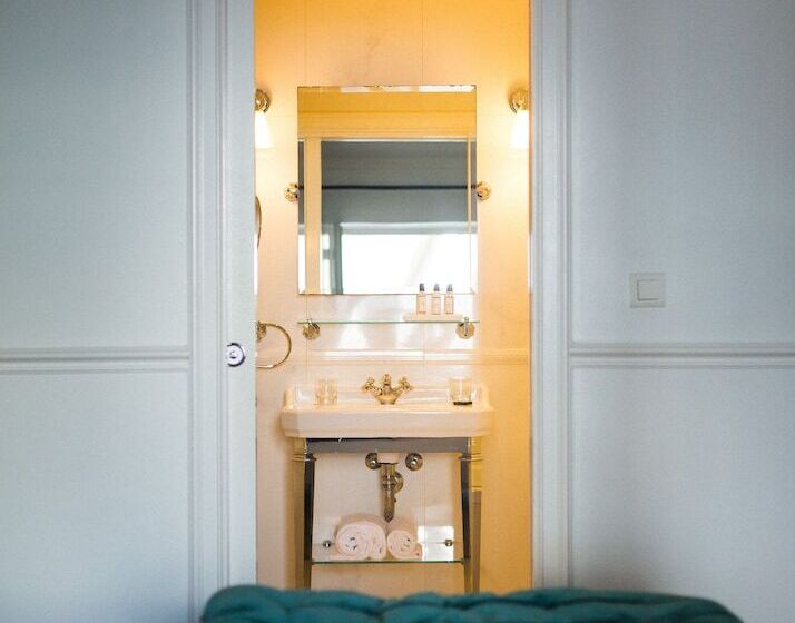 オーシャンビュースーペリアールーム, Hôtel Les Mouettes   Teritoria