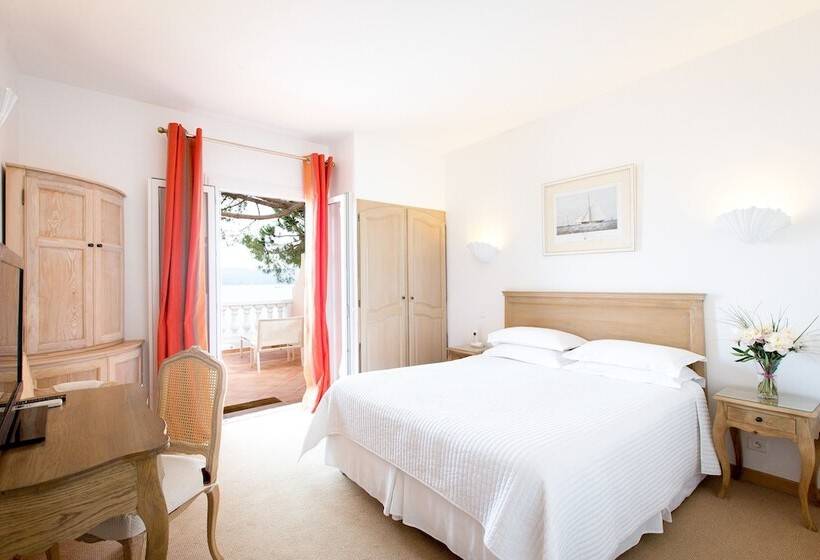 オーシャンビュースーペリアールーム, Hôtel Les Mouettes   Teritoria