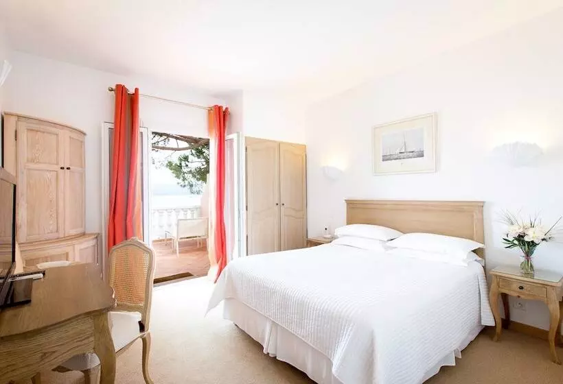 اتاق سوپریور با چشم‌انداز دریا, Hôtel Les Mouettes   Teritoria