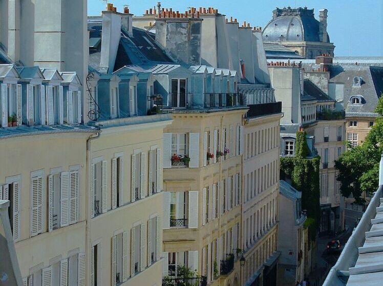 اتاق سوپریور, Prince De Conde