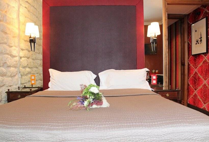 اتاق سوپریور, Prince De Conde