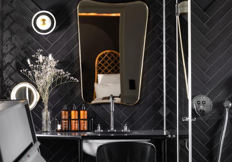Junior Suite, Chouchou