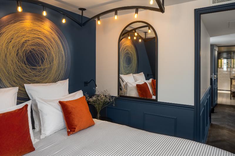 Chambre Deluxe, Chouchou