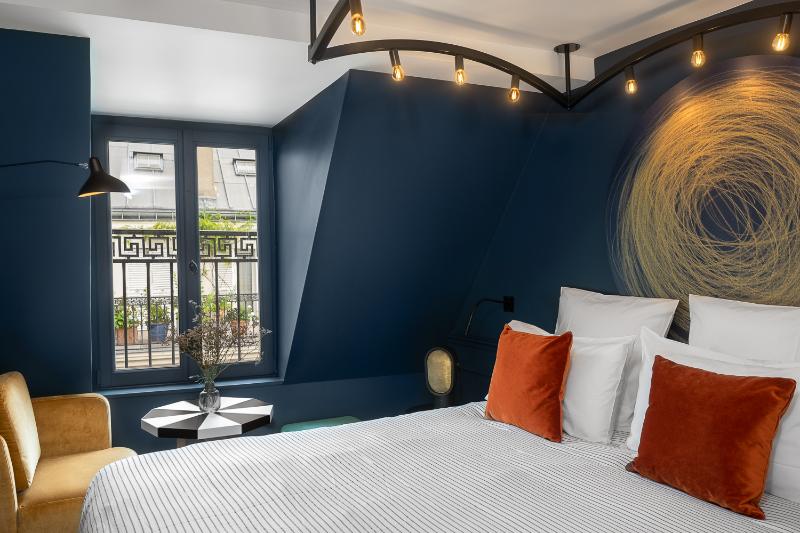 Chambre Deluxe, Chouchou