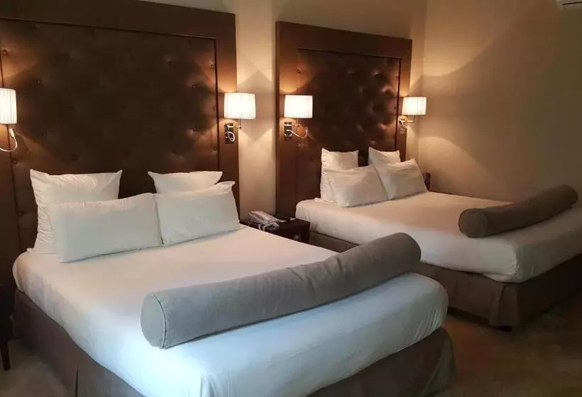 スーペリアファミリールーム, Hôtel Saint Cyr Etoile