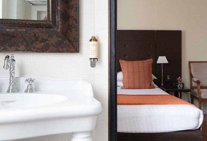 Номер Стандарт, Le 123 Elysees  Astotel