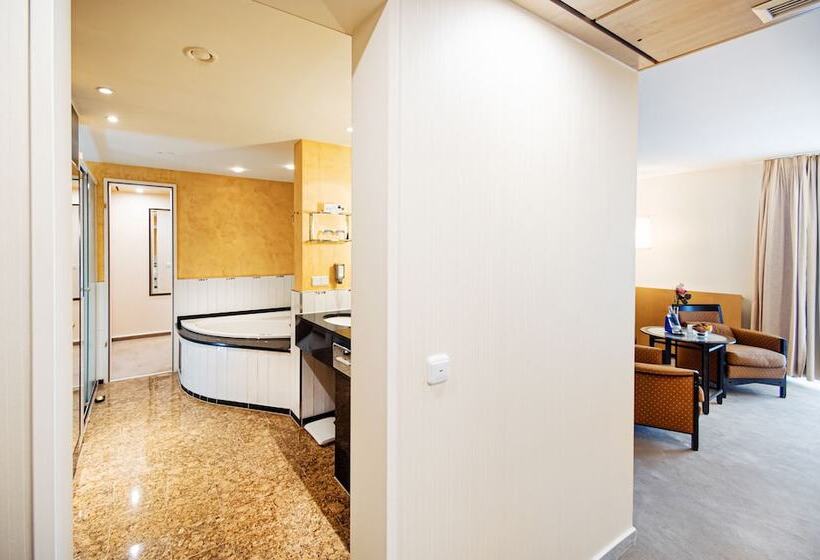 סוויטה דלוקס, Dorint Charlottenhof Halle