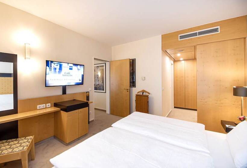 סוויטה דלוקס, Dorint Charlottenhof Halle