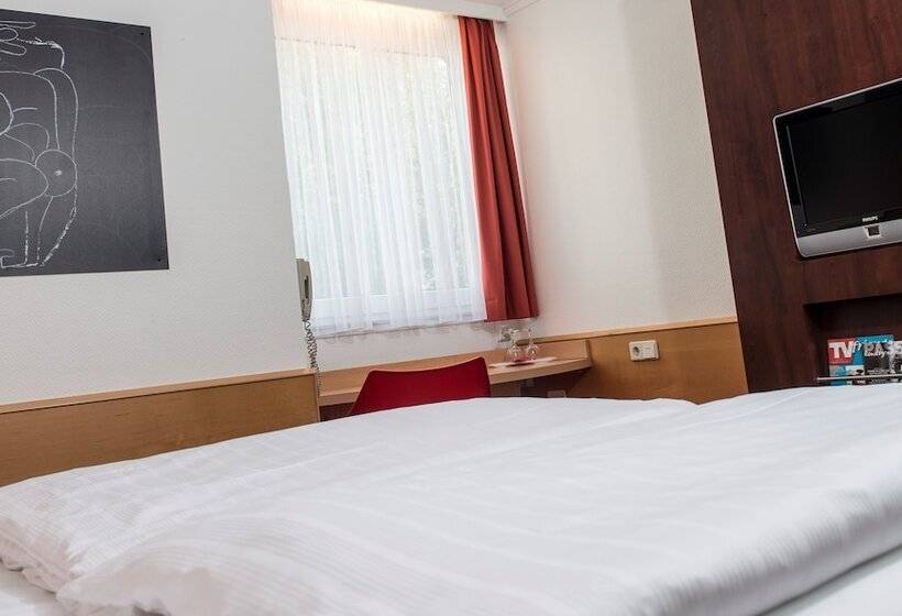 Номер Стандарт, Ibis Kassel Melsungen