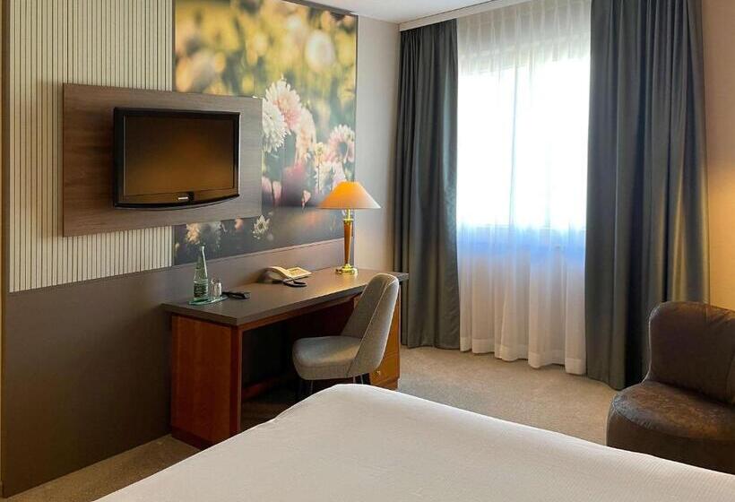 クイーンベッドのスタンダードシングルルーム, Mercure Hotel Gera City