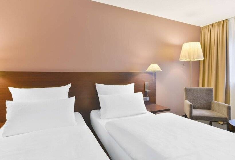스탠다드 룸, Spark By Hilton Stuttgart Sindelfingen