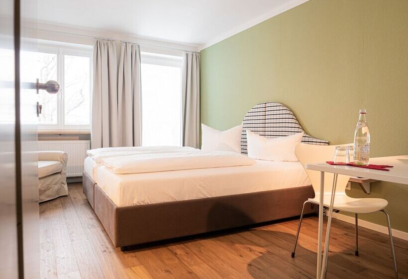 Номер Стандарт с Балконом, Fuchsbräu