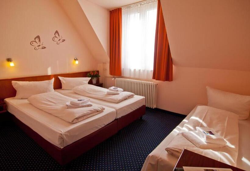 标准三人间, Residenz Düsseldorf