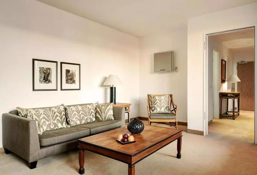 スイート, The Mandala Suites