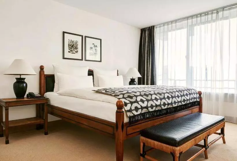 スイート, The Mandala Suites