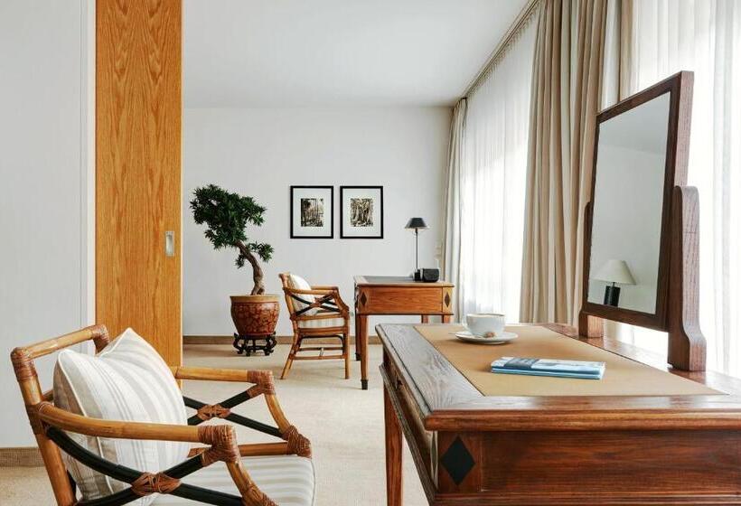 スーペリアースイート, The Mandala Suites