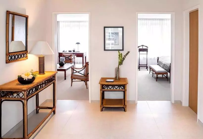 スイート, The Mandala Suites