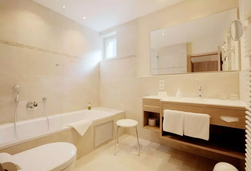 Habitació Triple Comfort, Die Gams