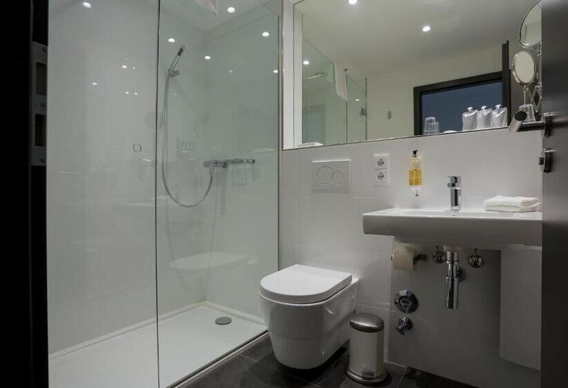 اتاق سوپریور چهار تخته, Fourside Plaza Hotel Trier, Trademark Collection By Wyndham