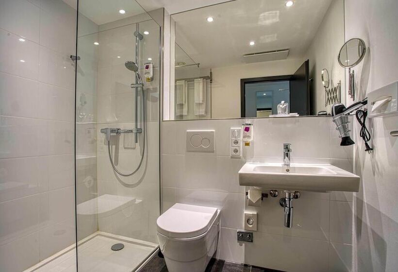 Номер Superior, Fourside Plaza Hotel Trier, Trademark Collection By Wyndham