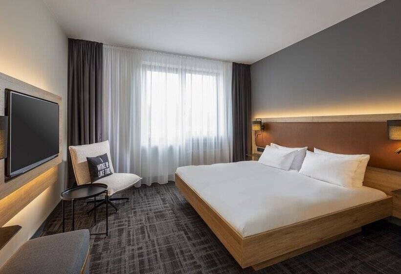 Номер Стандарт, Four Ratingen Dusseldorf Airport